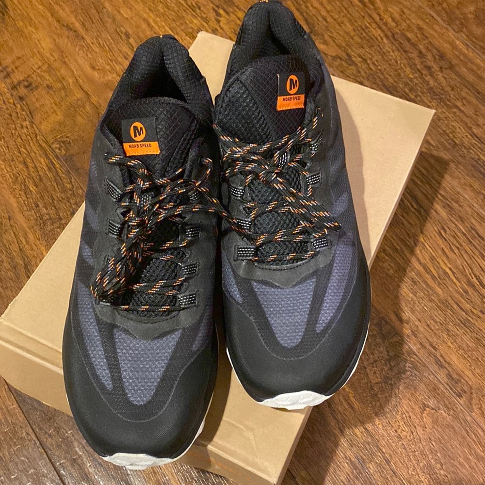 New/never used Merrell Moab speed size 11.5 M